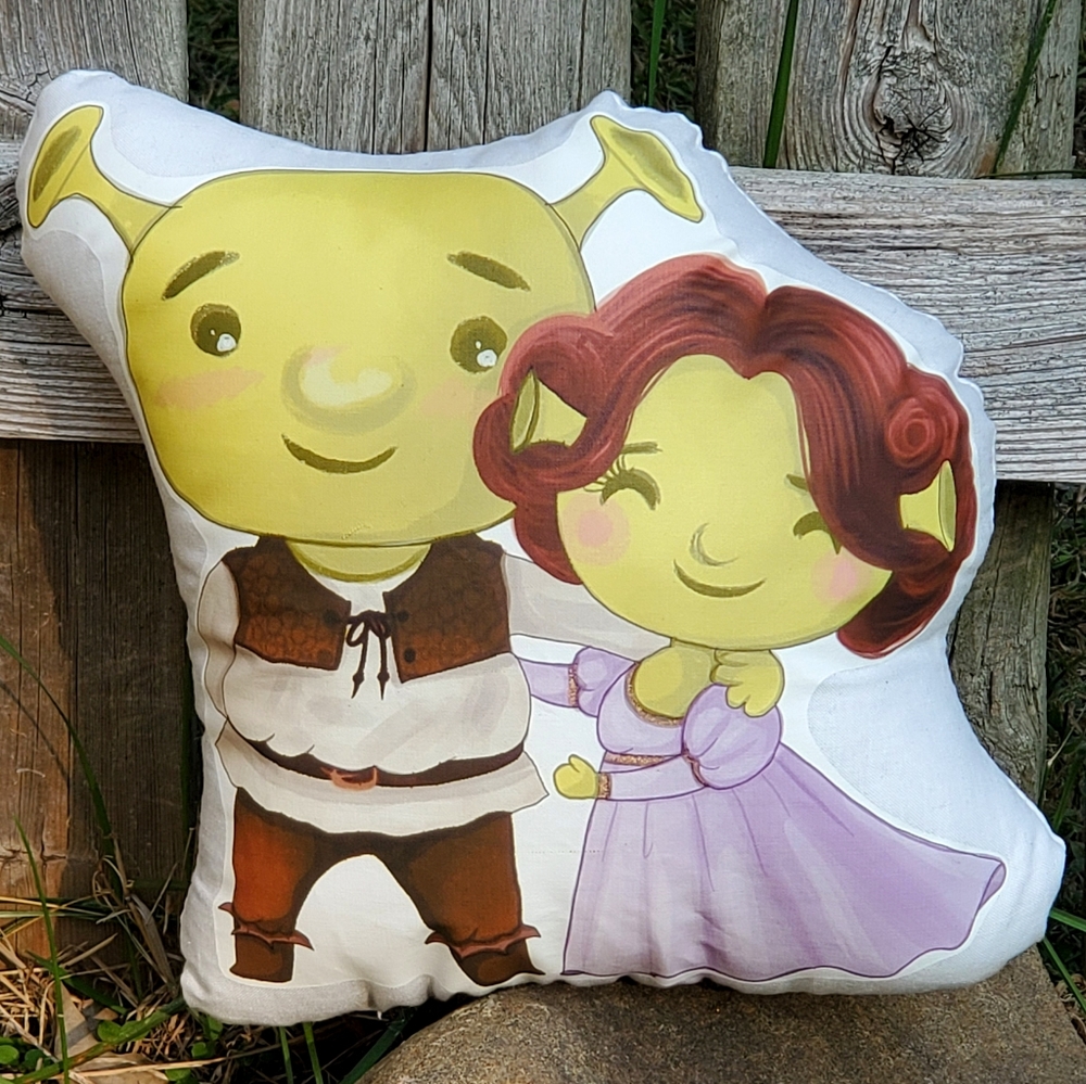 Shrek and Fiona Pillow Pal. New.